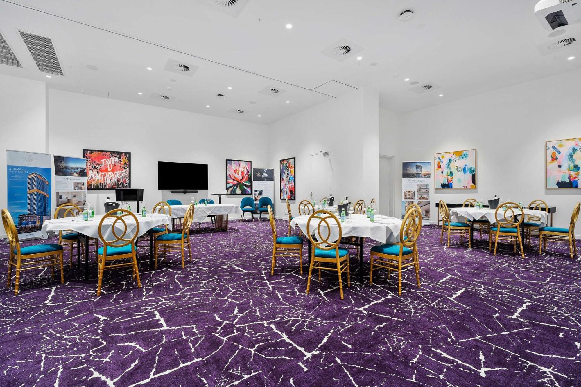 Hotel Tryp By Wyndham Southport 4*